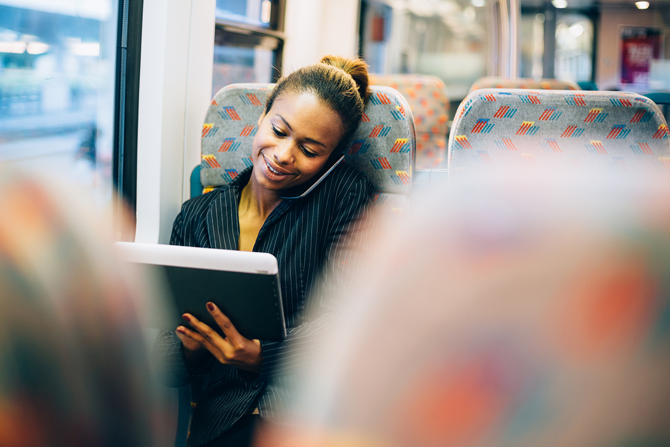 Ask A Freelancer: Can I Freelance and Still Keep a Job?